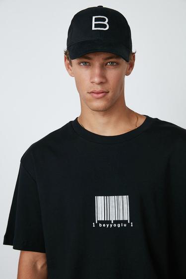 Barkod Baskılı Oversize Tshirt