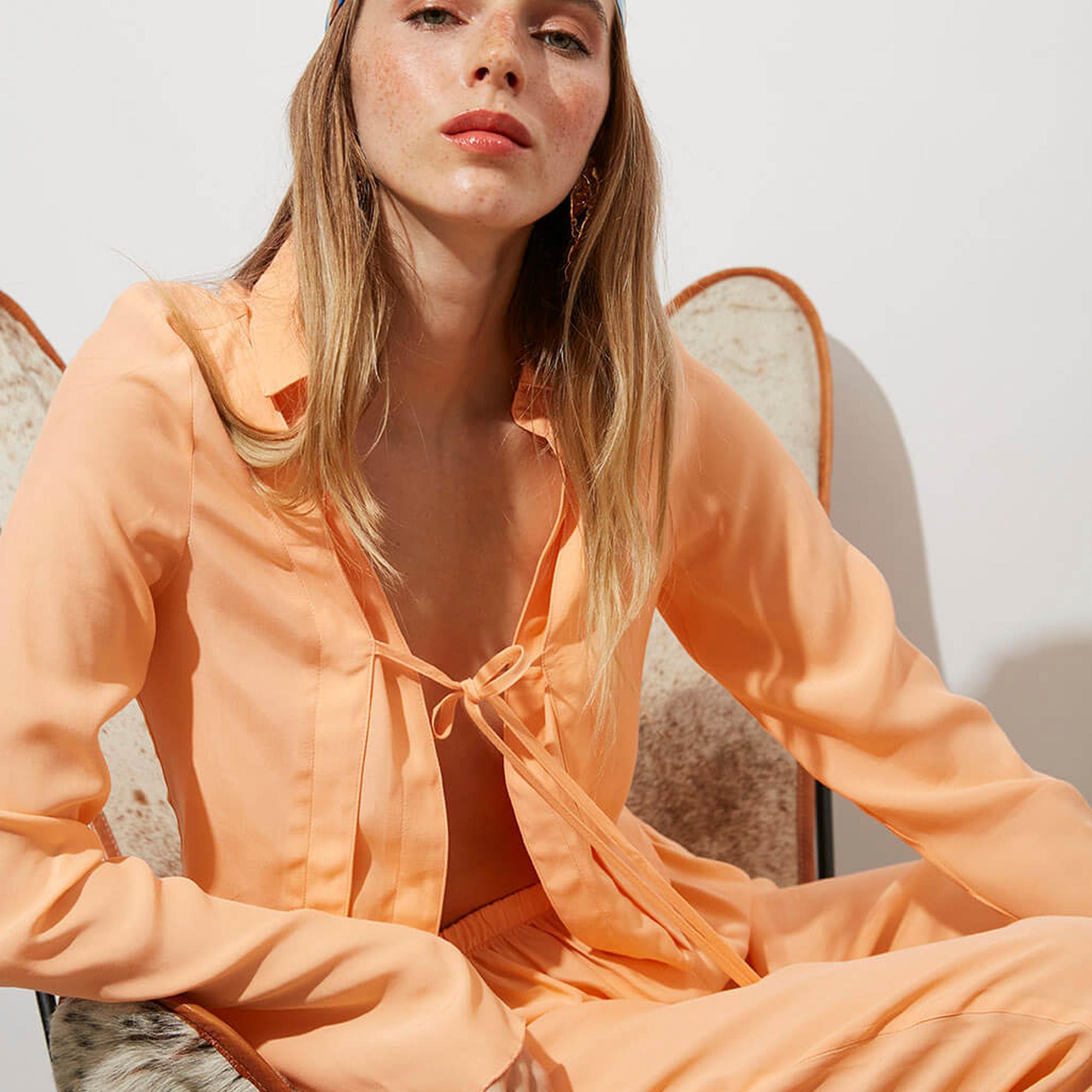 Tensel Bağlamalı Bluz