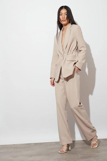  Beli Büzgülü Ceket