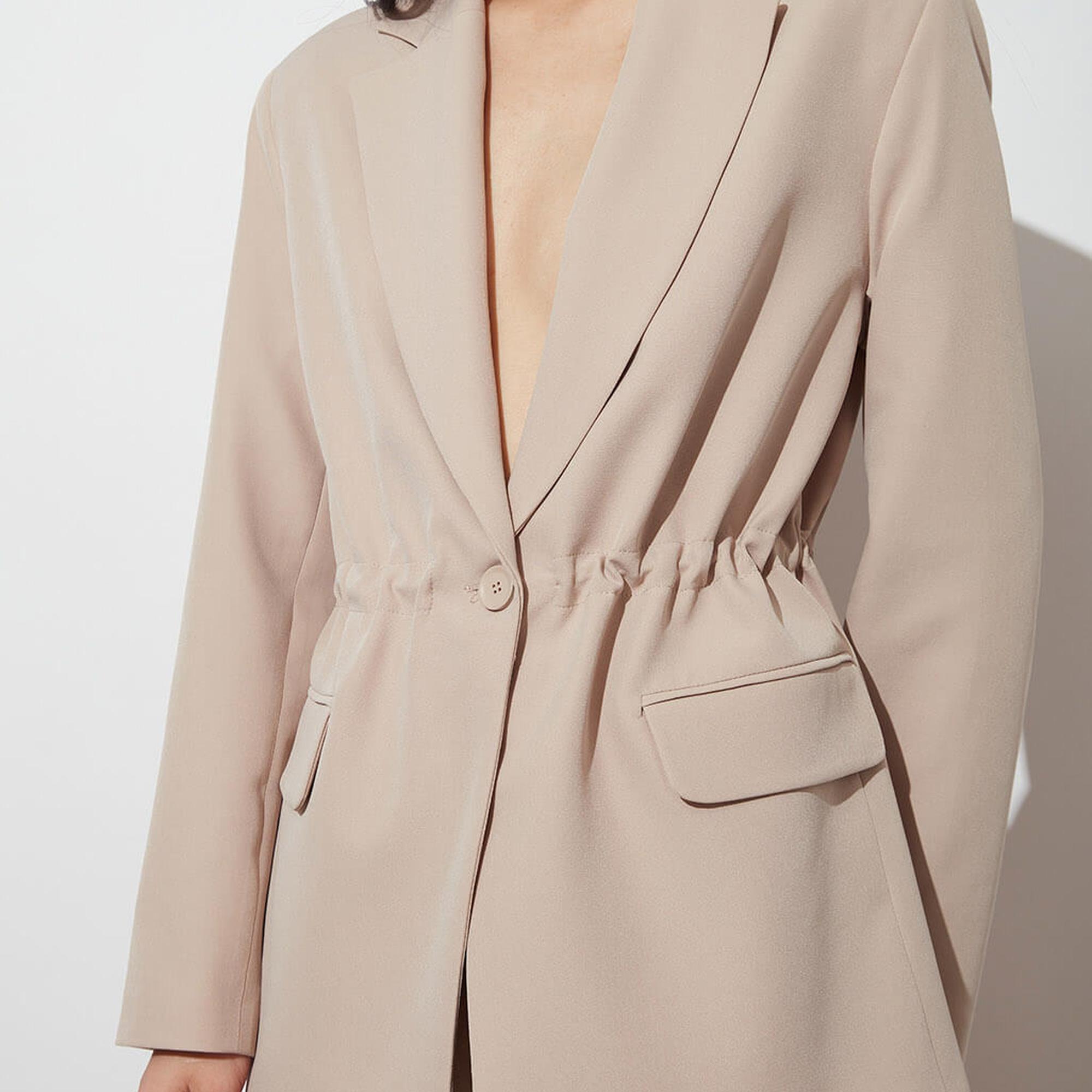 Beli Büzgülü Ceket