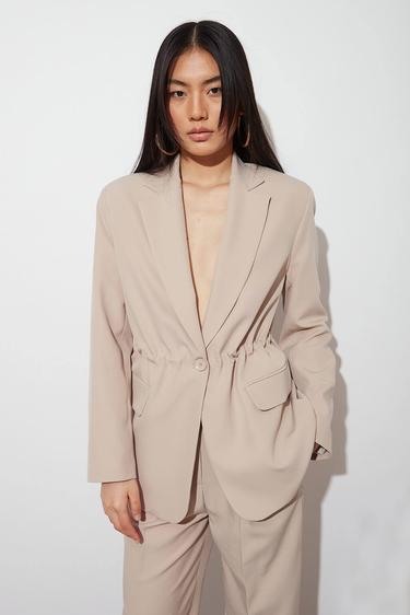  Beli Büzgülü Ceket