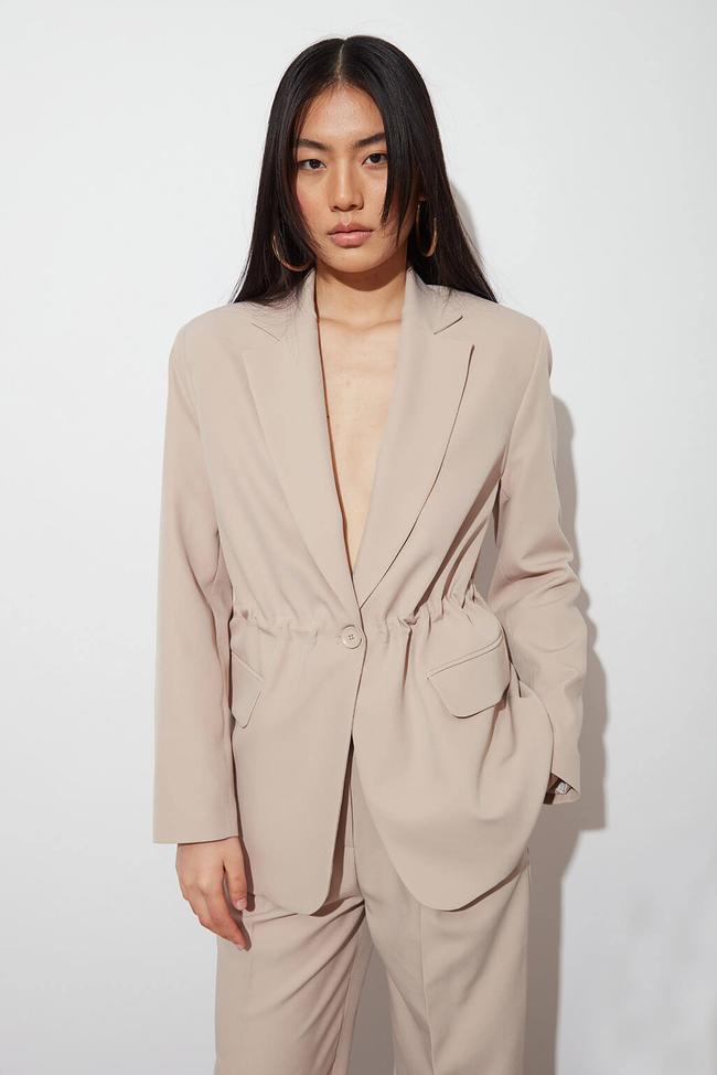  Beli Büzgülü Ceket