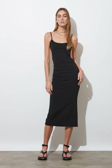  Sırt Dekolte Midi Elbise