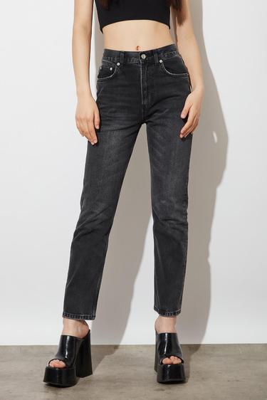  Slim Fit Jean