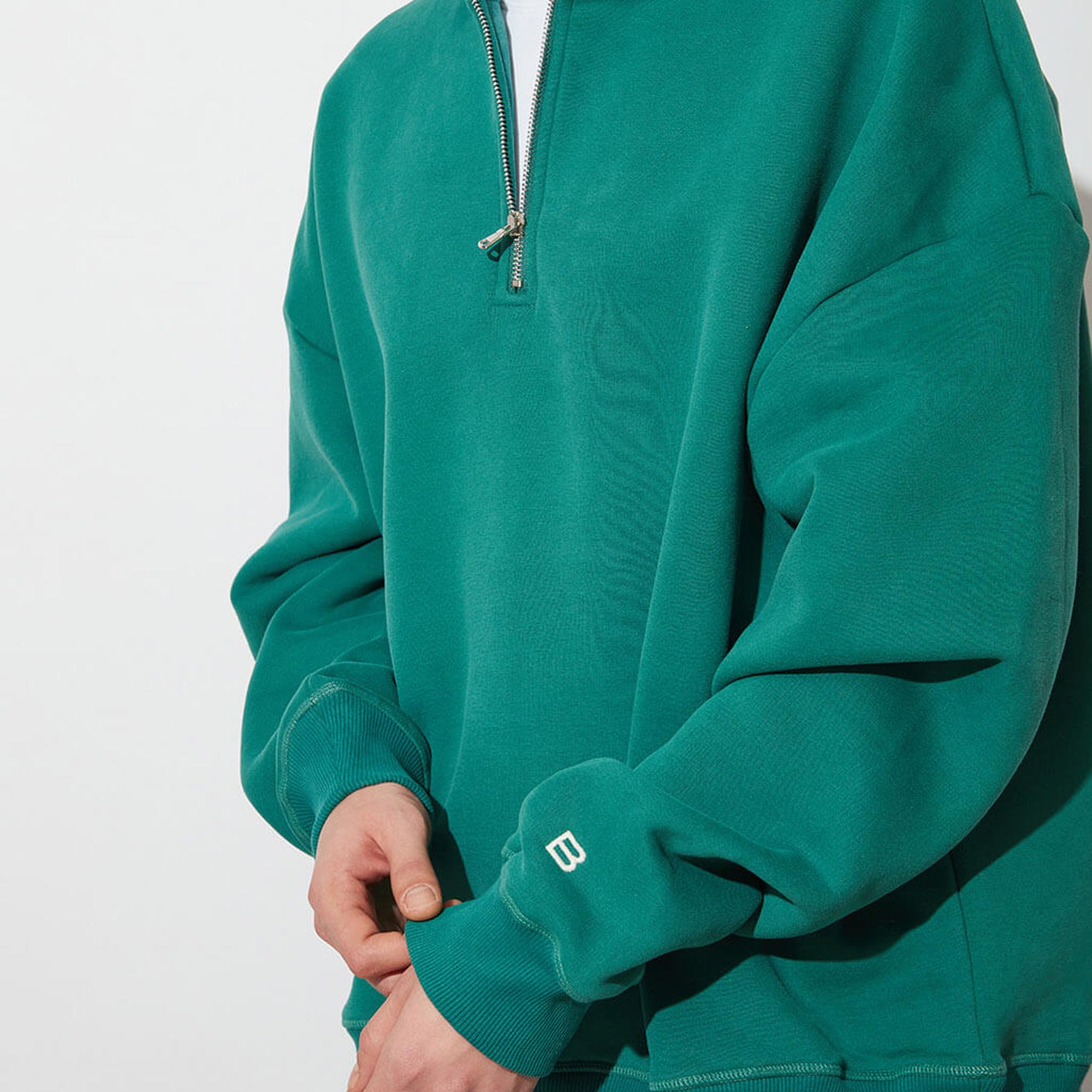 Dik Yaka Oversize Sweatshirt