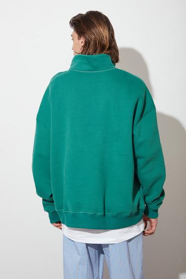  Dik Yaka Oversize Sweatshirt