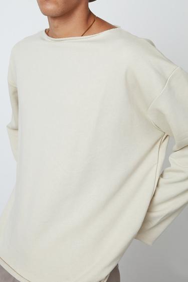  Kayık Yaka Sweatshirt