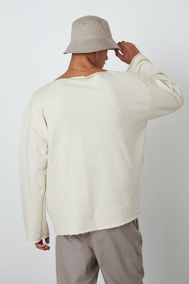  Kayık Yaka Sweatshirt