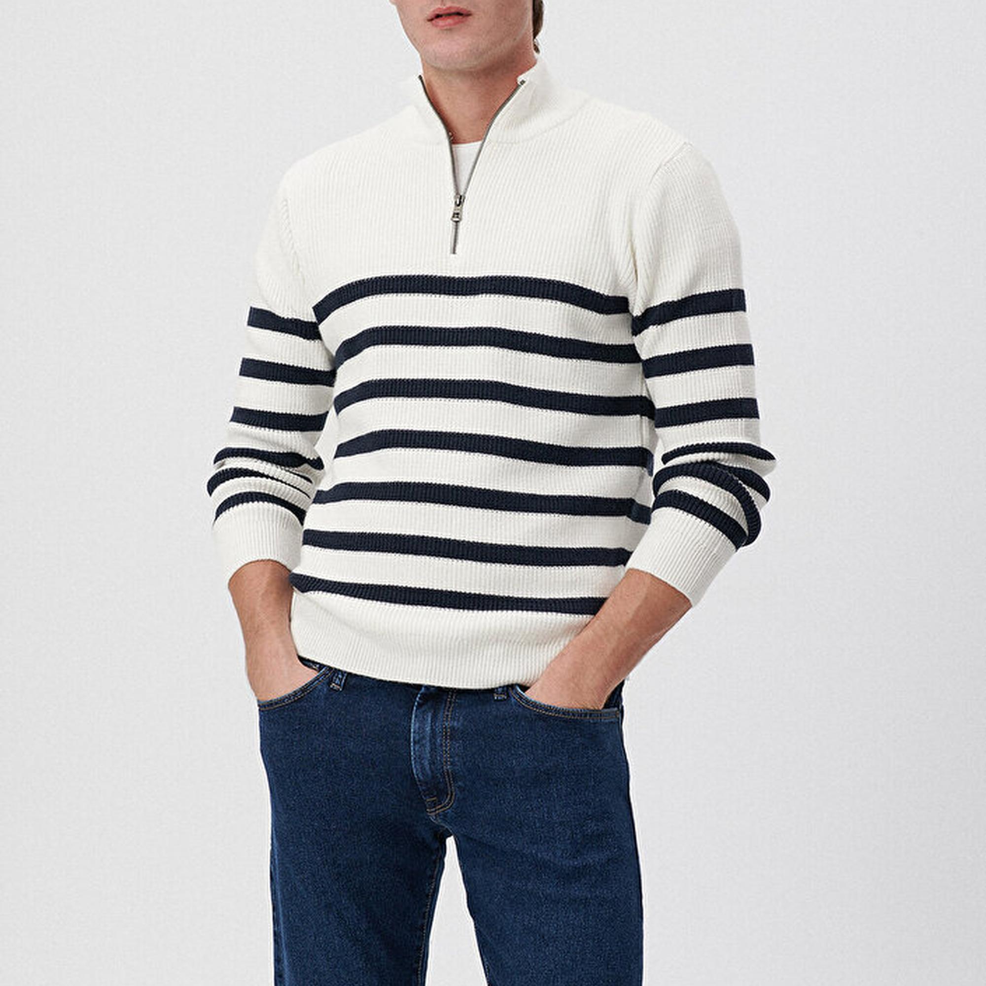 Mavi Çizgili Beyaz Kazak Slim Fit / Dar Kesim 0710131-70057