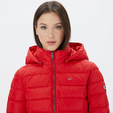  Tommy Jeans Basic Hooded Kadın Kırmızı Mont