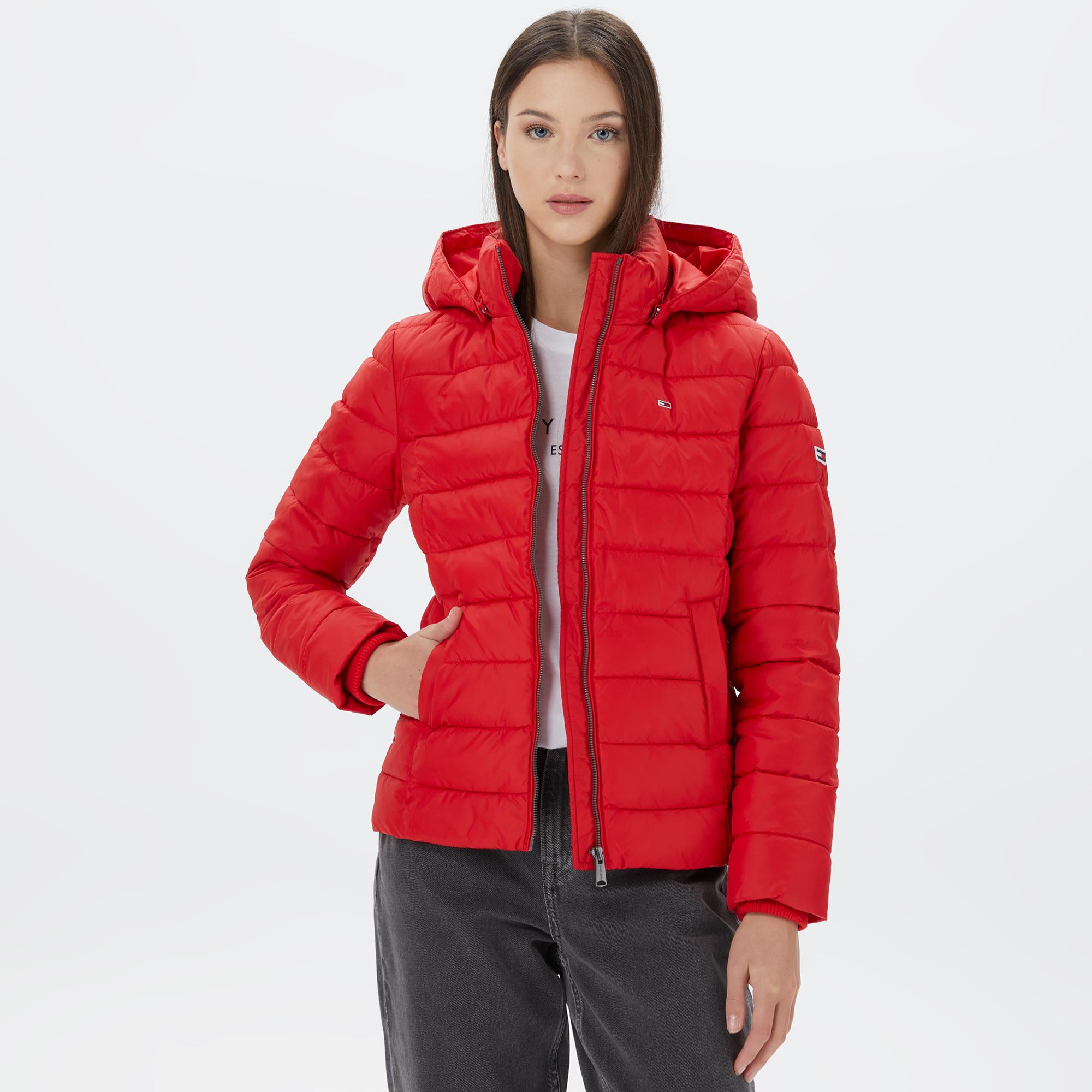 Tommy Jeans Basic Hooded Kadın Kırmızı Mont