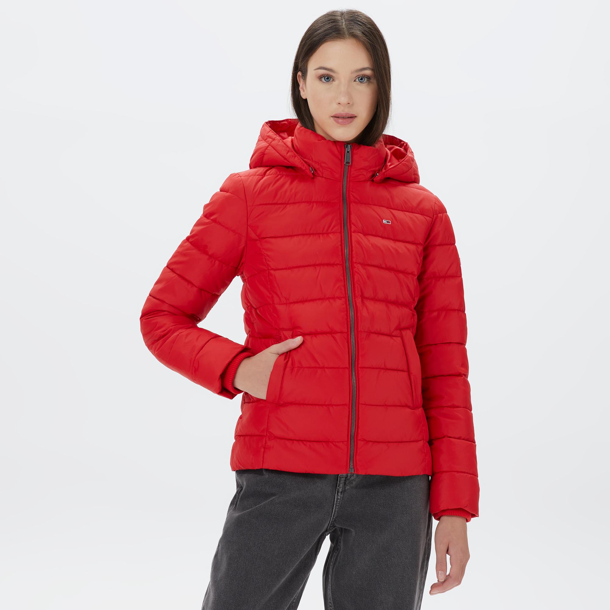 Tommy Jeans Basic Hooded Kadın Kırmızı Mont