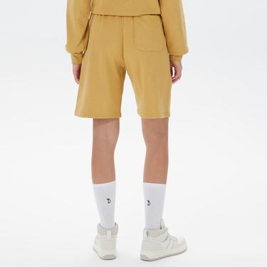  Converse Go-To Embroidered Star Chevron Standard Fit Fleece Unisex Sarı Şort
