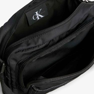  Calvin Klein Jeans Sport Essentials Erkek Siyah Postacı Çantası