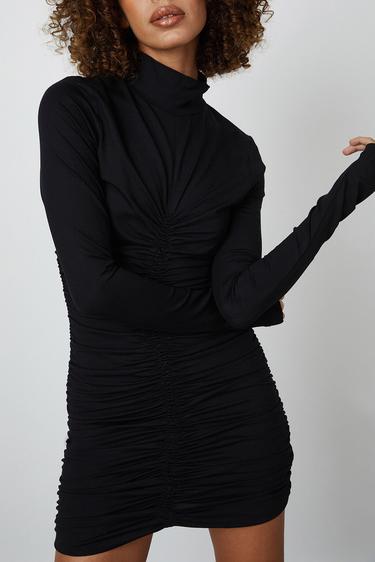  Drapeli Uzun Kollu Elbise