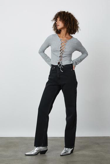  Önden Bağlamalı Bluz