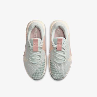  Nike Metcon 9 Kadın Gri Spor Ayakkabı