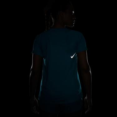  Nike Dri-FIT Race Kadın Mavi T-Shirt