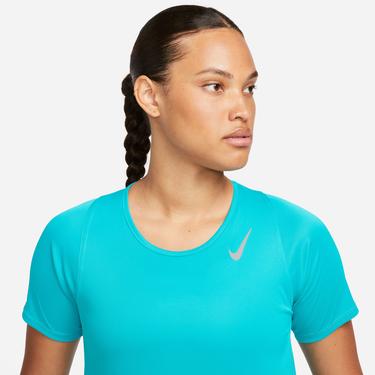  Nike Dri-FIT Race Kadın Mavi T-Shirt