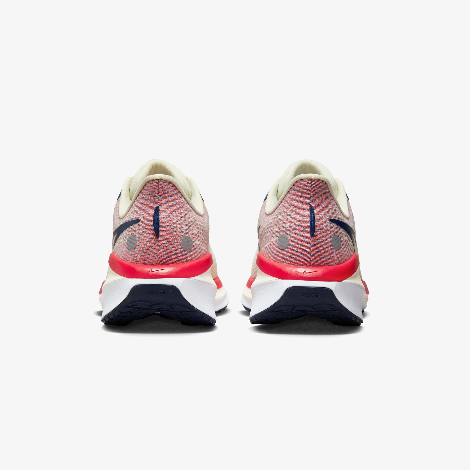 Nike Vomero 17 Erkek Yeşil Spor Ayakkabı