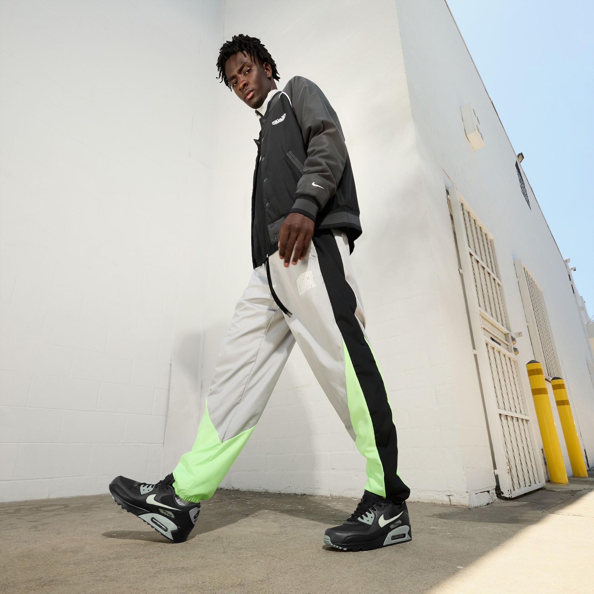 Nike Air Max 90 Gore-Tex Erkek Siyah Spor Ayakkabı