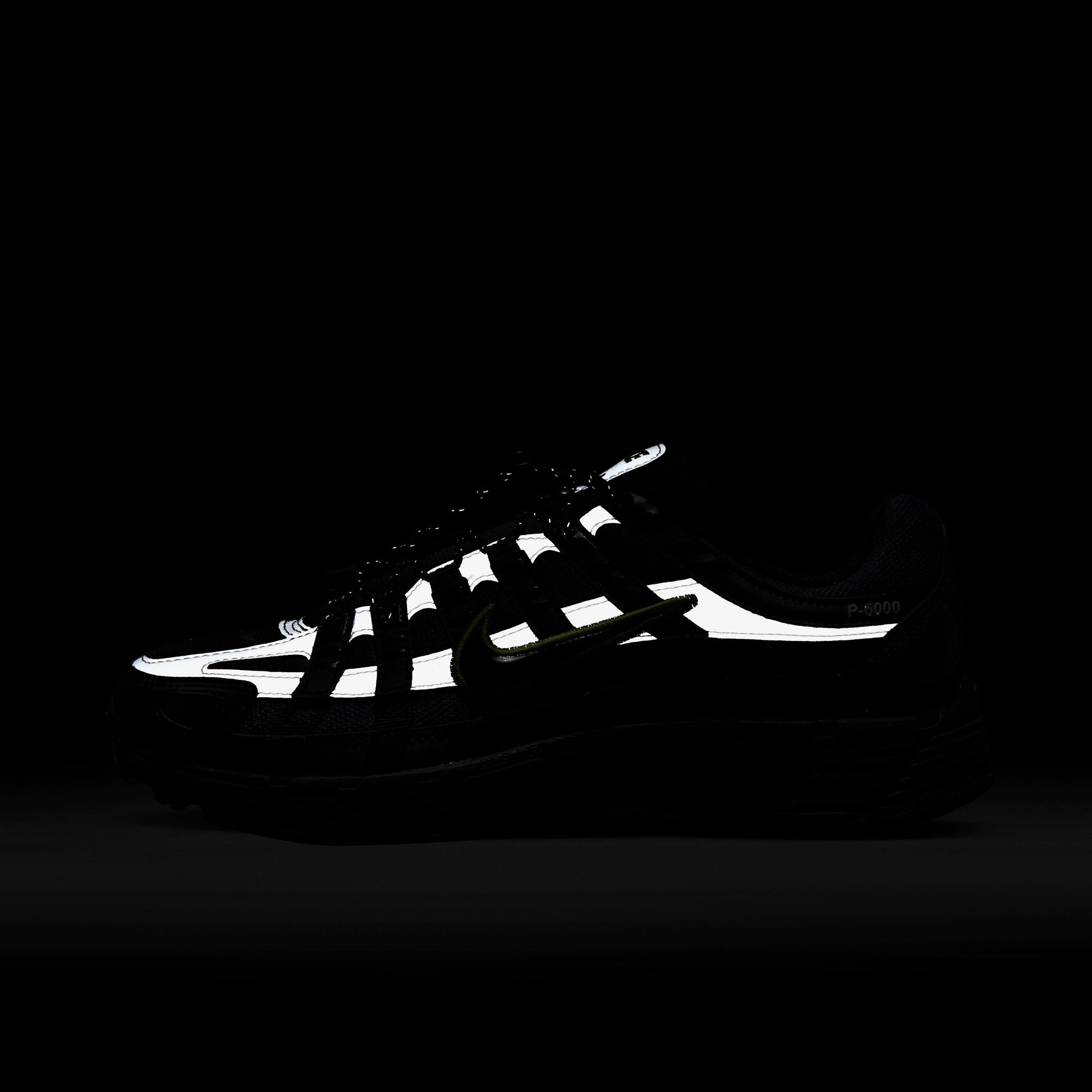 Nike P-6000 Kadın Siyah Spor Ayakkabı