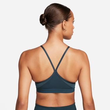 Nike Indy V-Neck Kadın Yeşil Bra