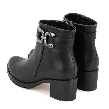  Kadın Siyah Fermuarlı Topuklu Bot