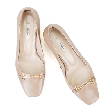  Kadın Bej Toka Aksesuarlı Topuklu Klasik Ayakkabı