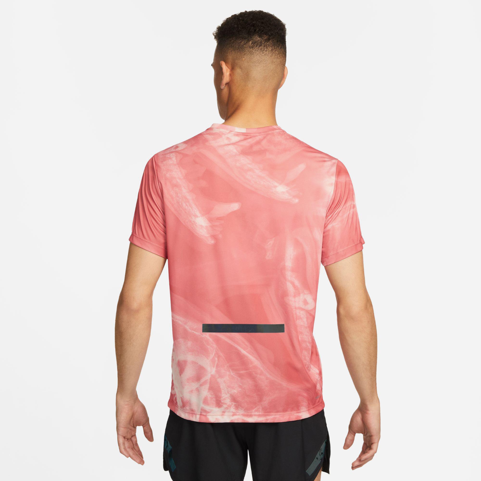 Nike Dri-FIT Run Division Rise 365 Erkek Pembe T-Shirt