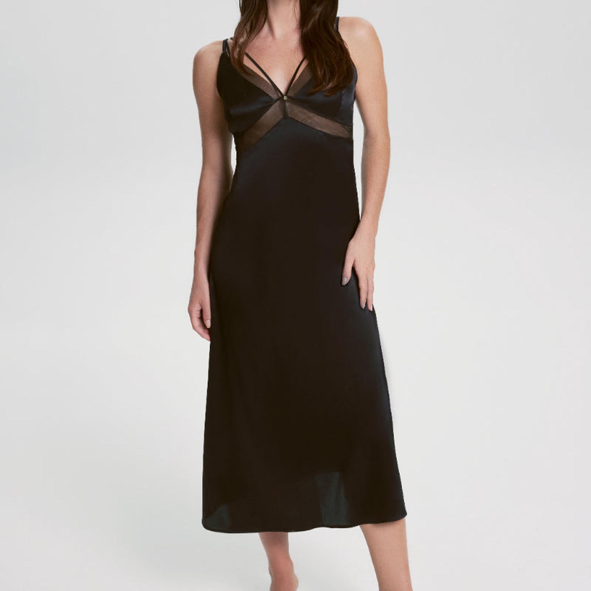 Evelyn İpek Tül Detaylı Yırtmaçlı Elbise