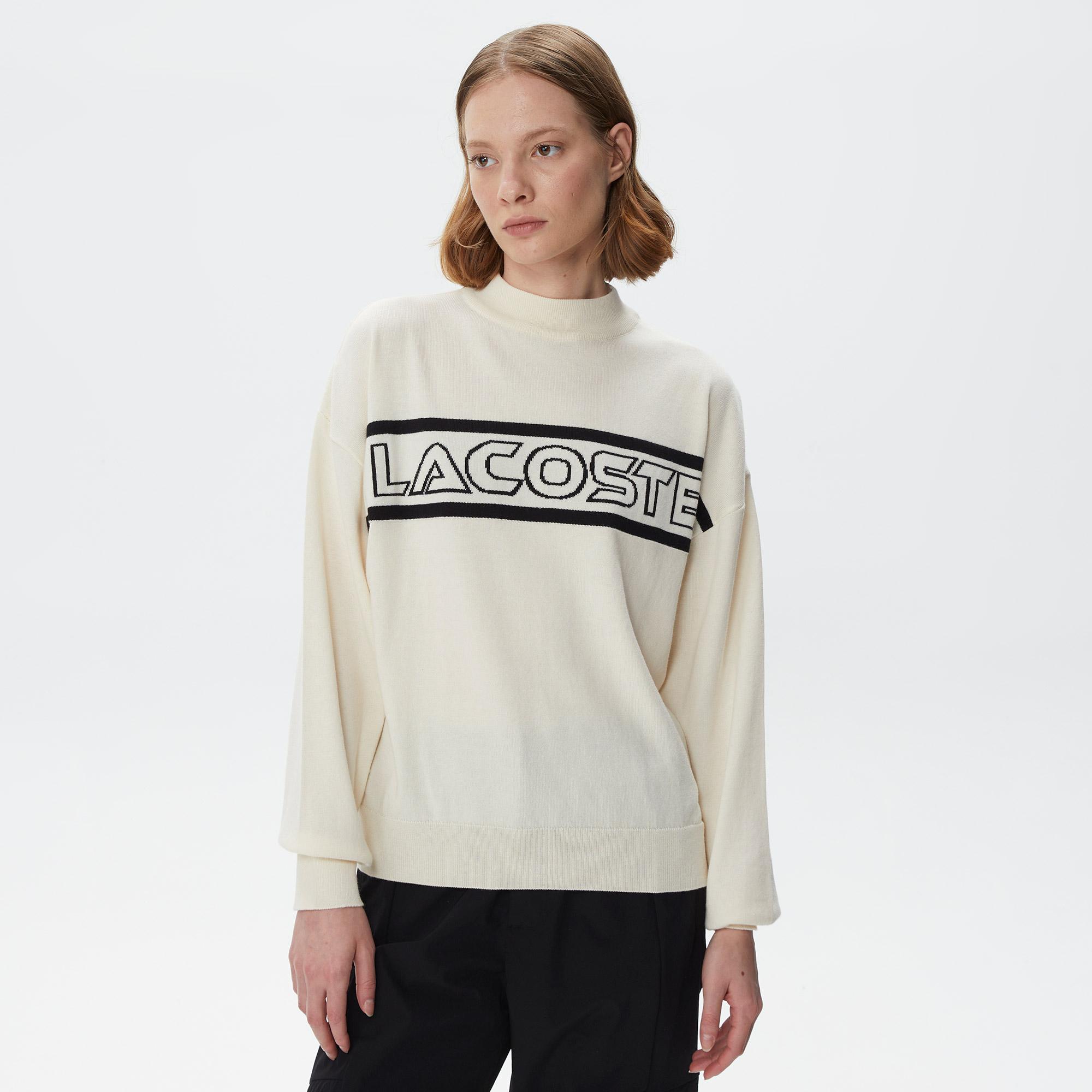 Lacoste Kadın Regular Fit Dik Yaka Baskılı Beyaz Kazak