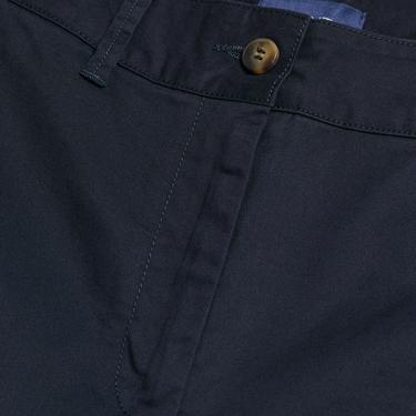  GANT Kadın Lacivert Slim Fit Şort