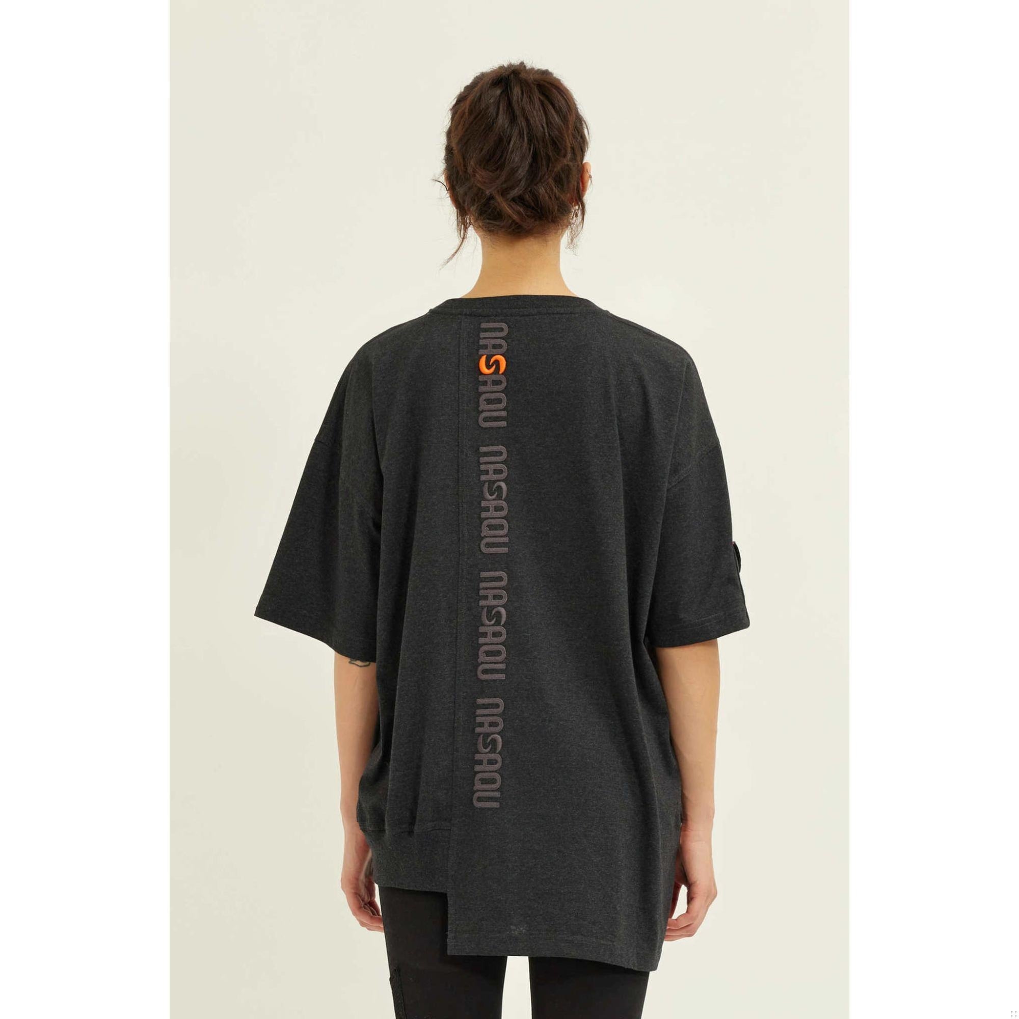 Nasaqu Unisex Enu Way Out  Antrasit T-Shirt