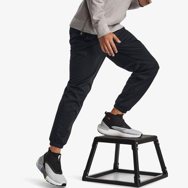  Under Armour Unstoppable Joggers Erkek Siyah Eşofman Altı
