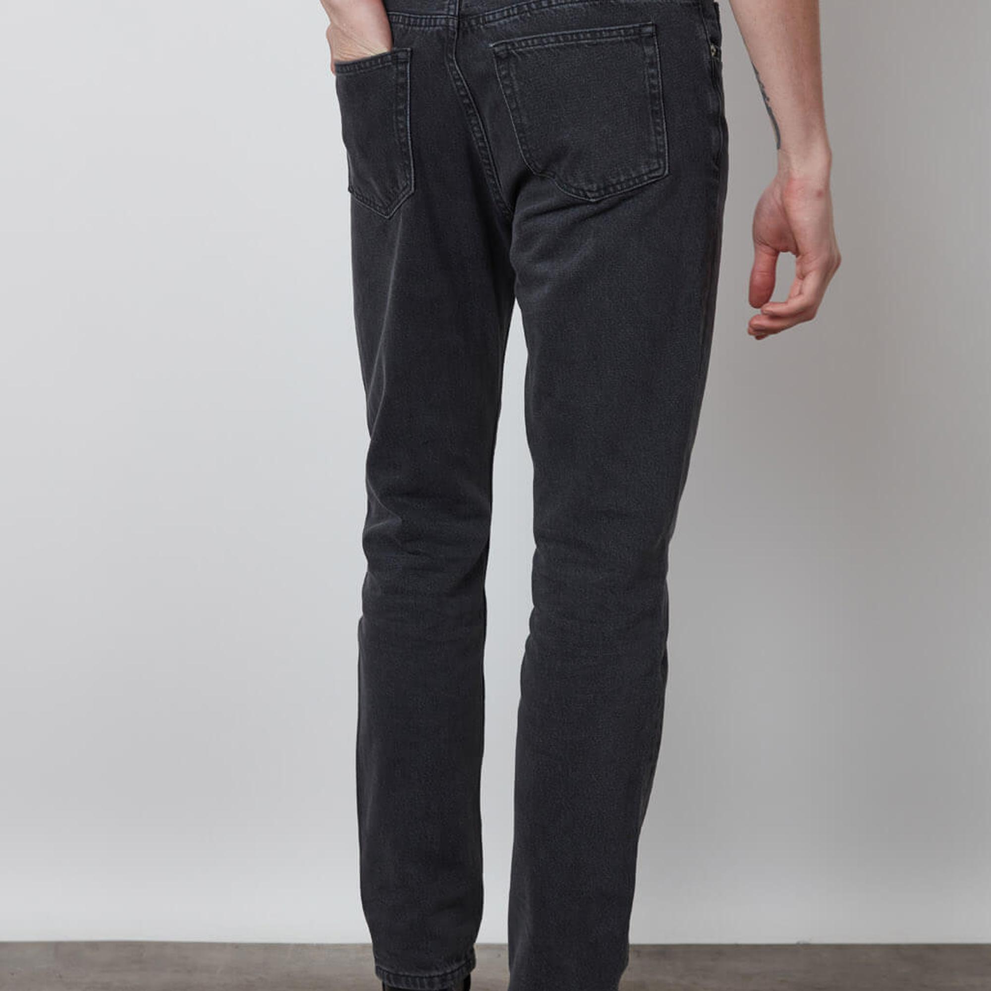 Slim Fit Jean