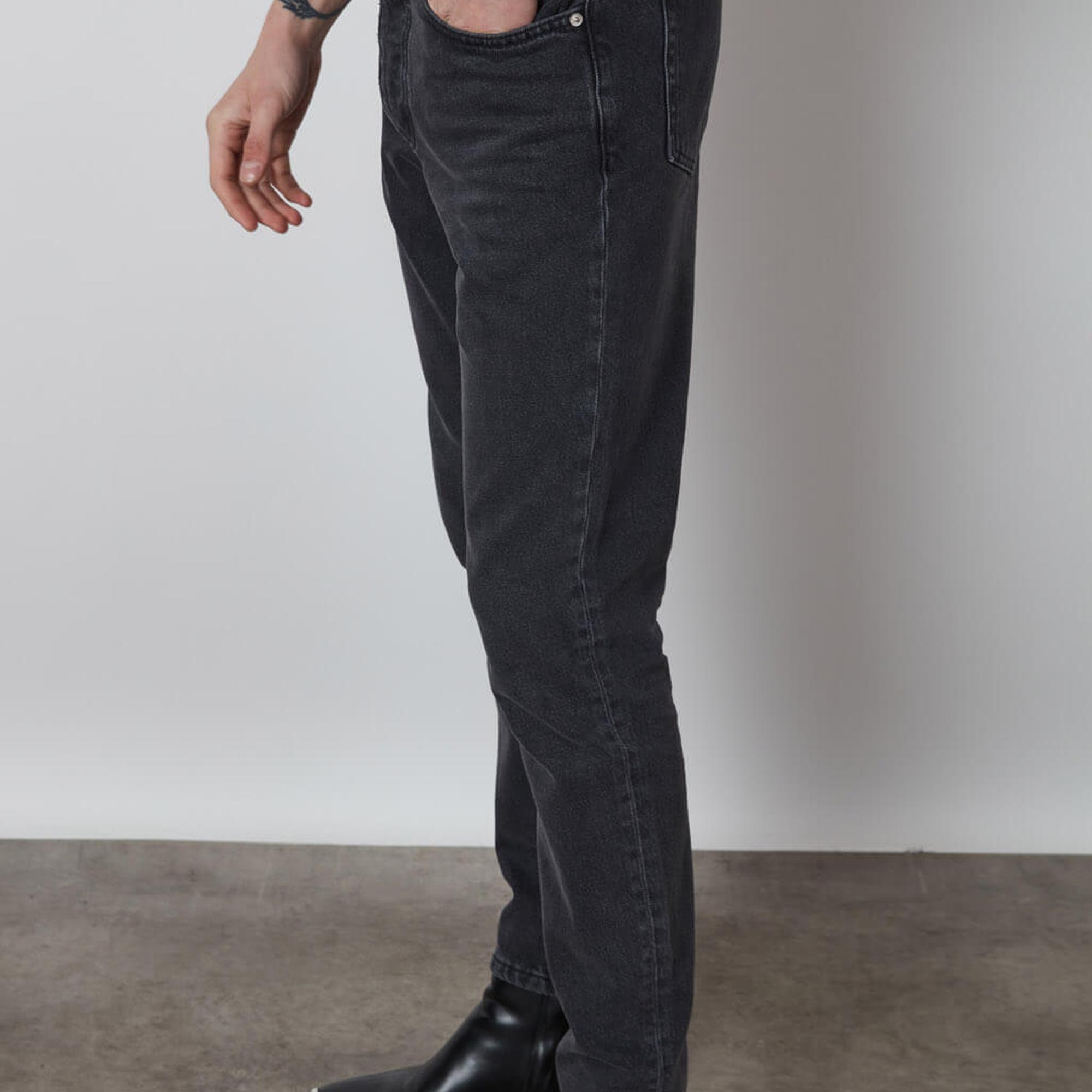 Slim Fit Jean