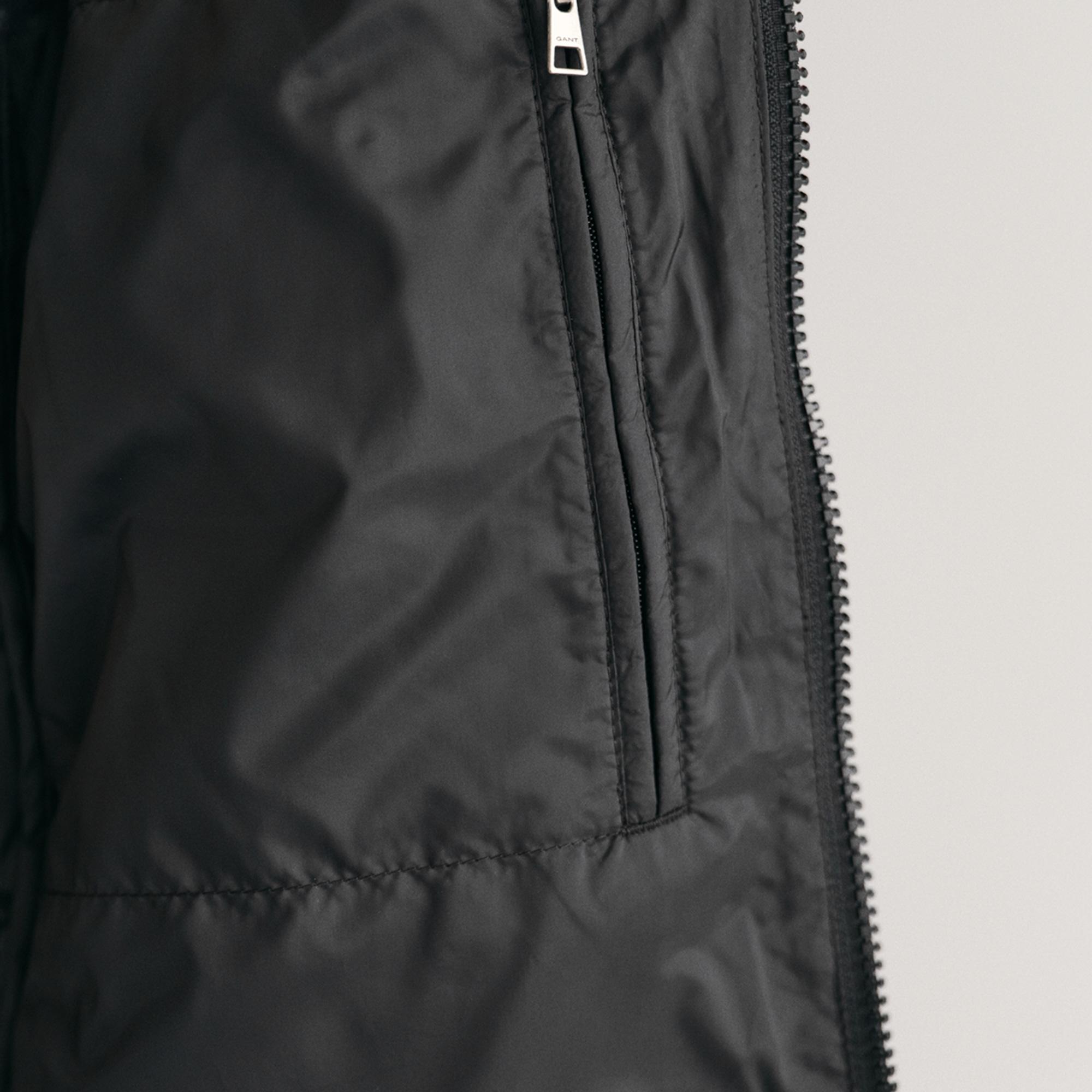 GANT Erkek Siyah Regular Fit Dik Yaka Kapitone Yelek