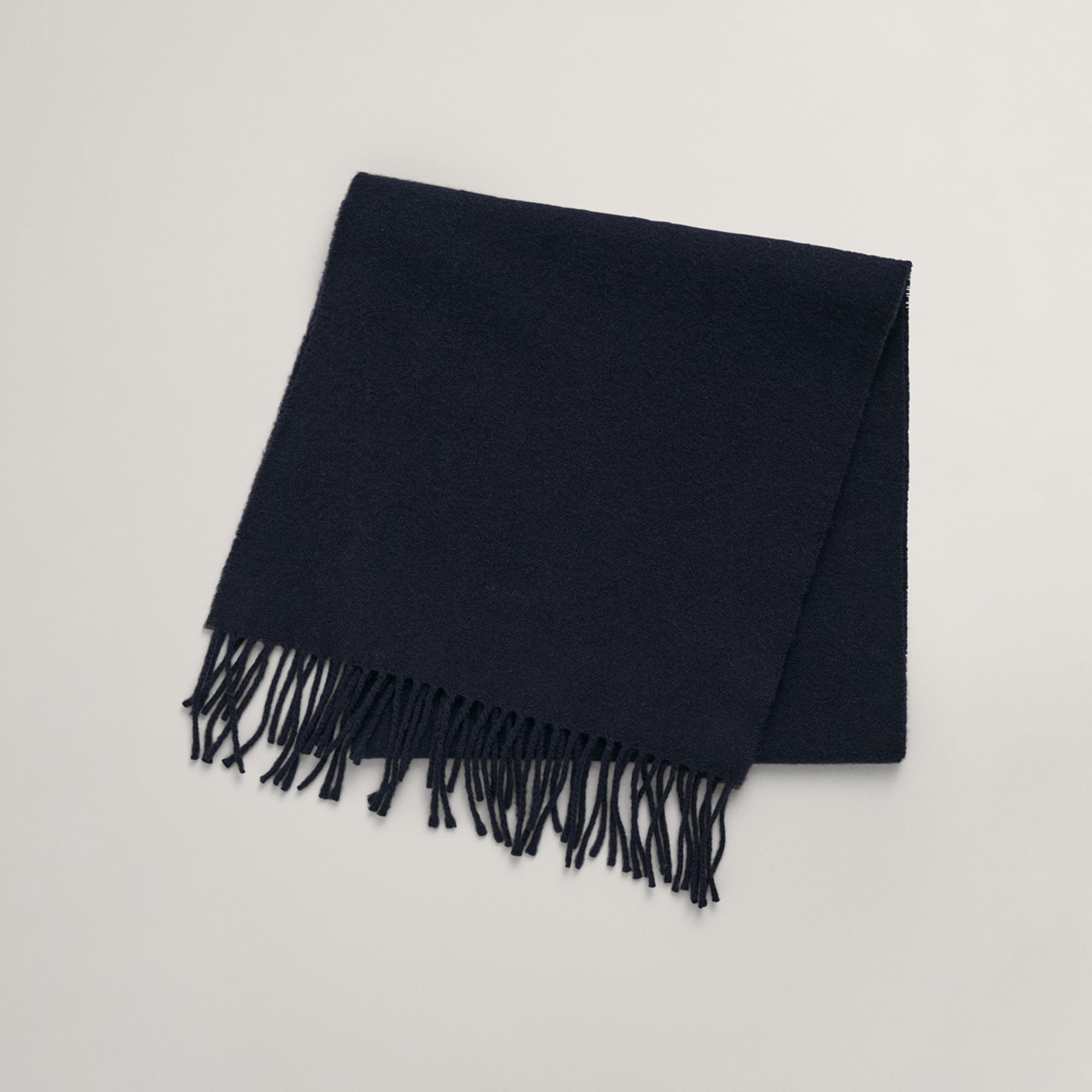  GANT Unisex Lacivert Logolu Atkı