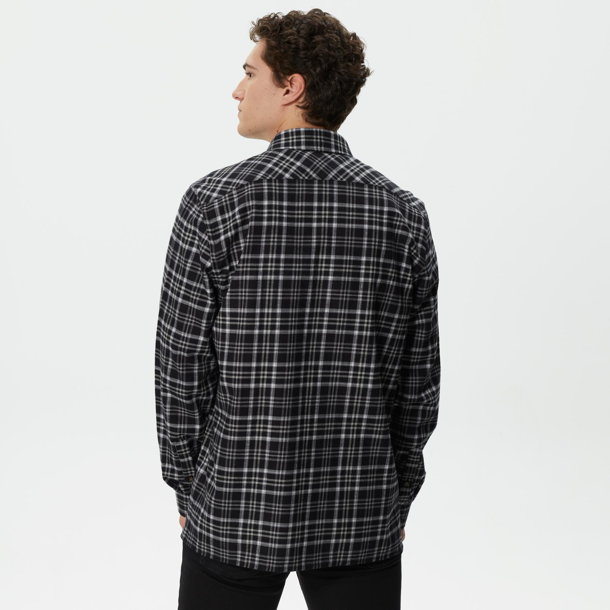 Lacoste Erkek Regular Fit Düğmeli Yaka Ekose Siyah Gömlek