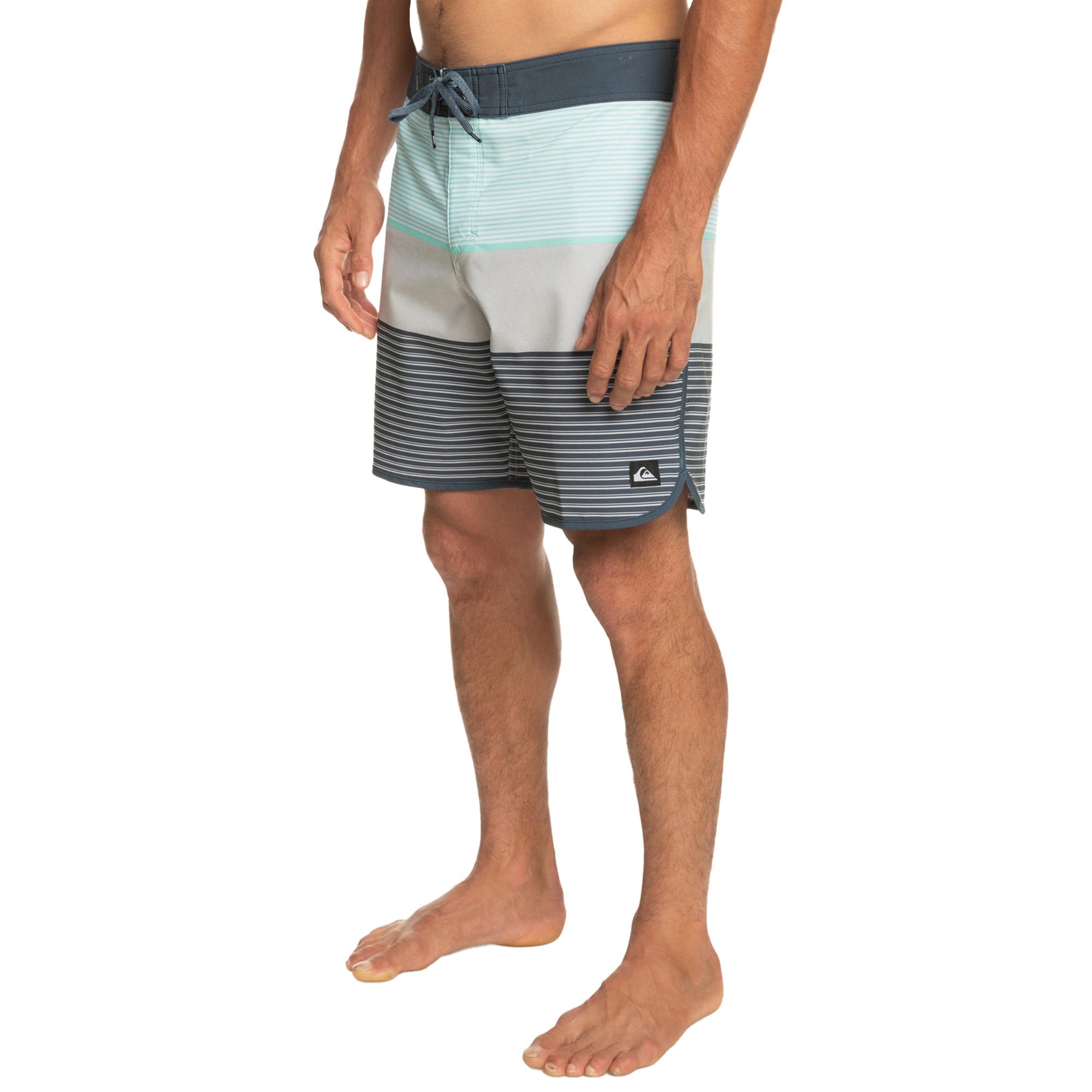 Quiksilver Surfsilk Tijuana 18 Erkek Boardshort