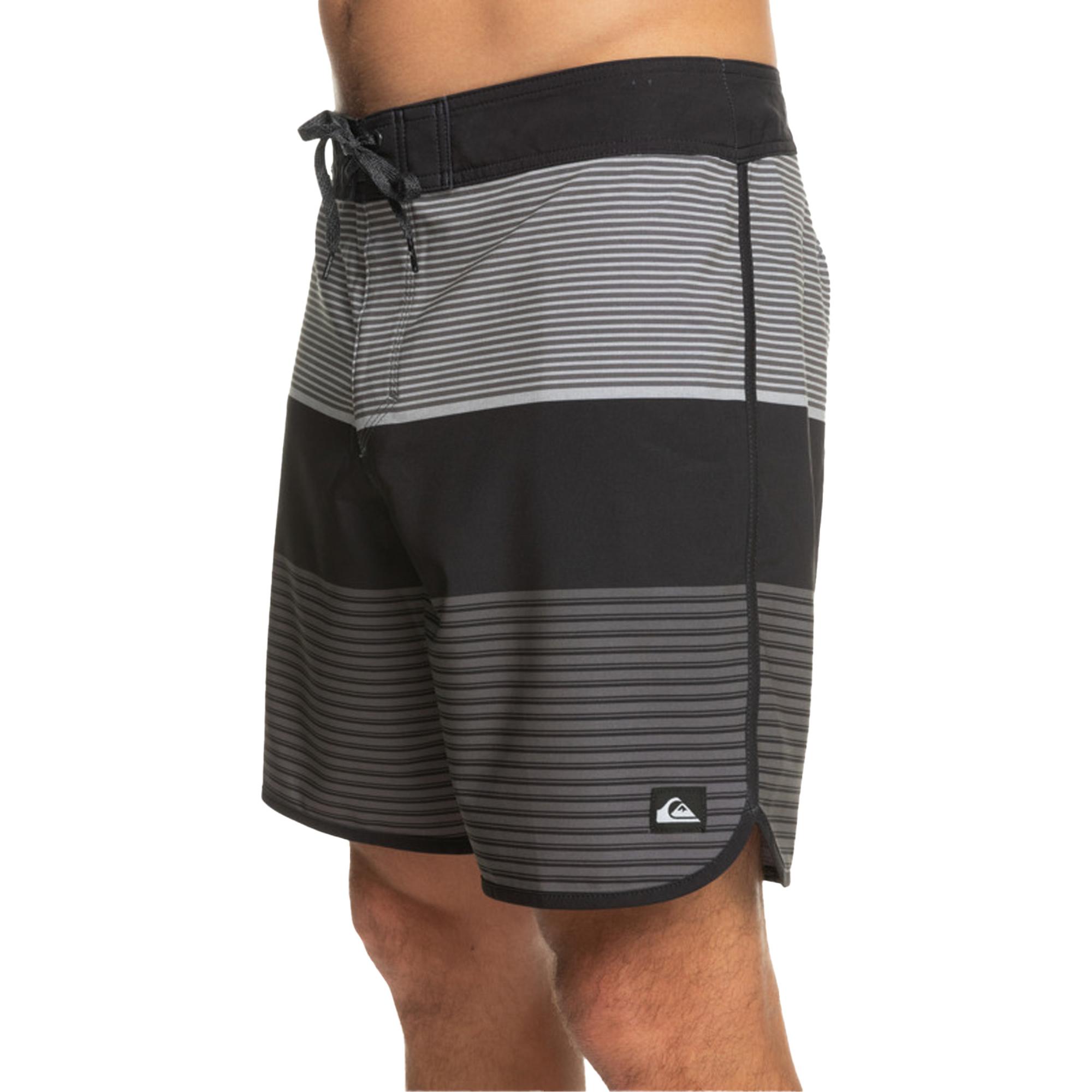 Quiksilver Surfsilk Tijuana 18 Erkek Siyah Boardshort