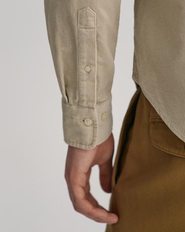  GANT Erkek Bej Regular Fit Düğmeli Yaka Kadife Gömlek