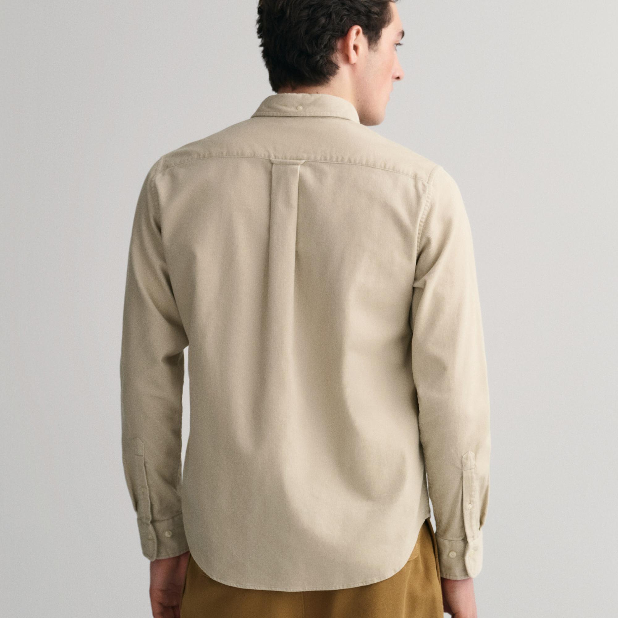 GANT Erkek Bej Regular Fit Düğmeli Yaka Kadife Gömlek