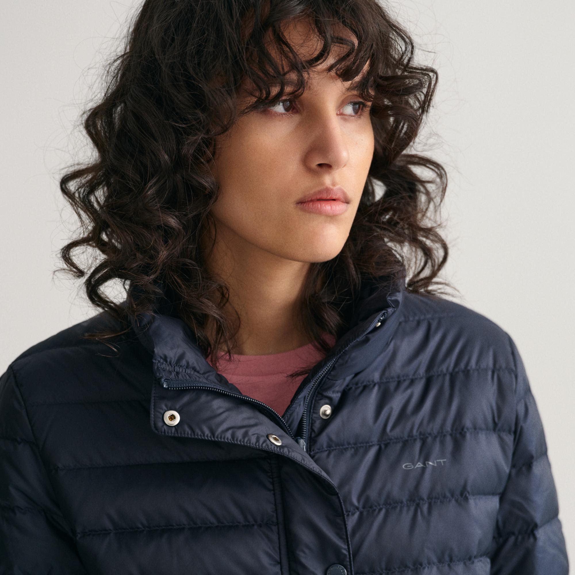 GANT Kadın Lacivert Dik Yaka Kaz Tüyü Mont