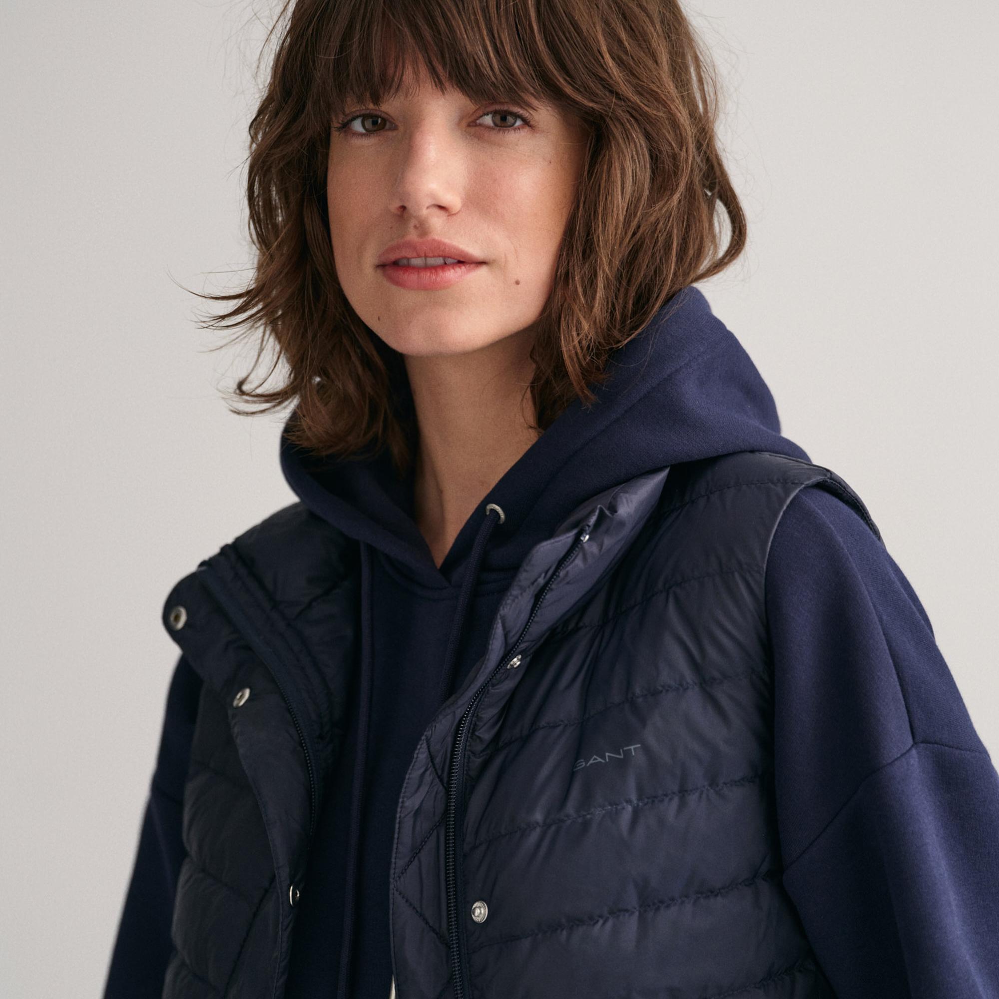 GANT Kadın Lacivert Dik Yaka Kaz Tüyü Yelek