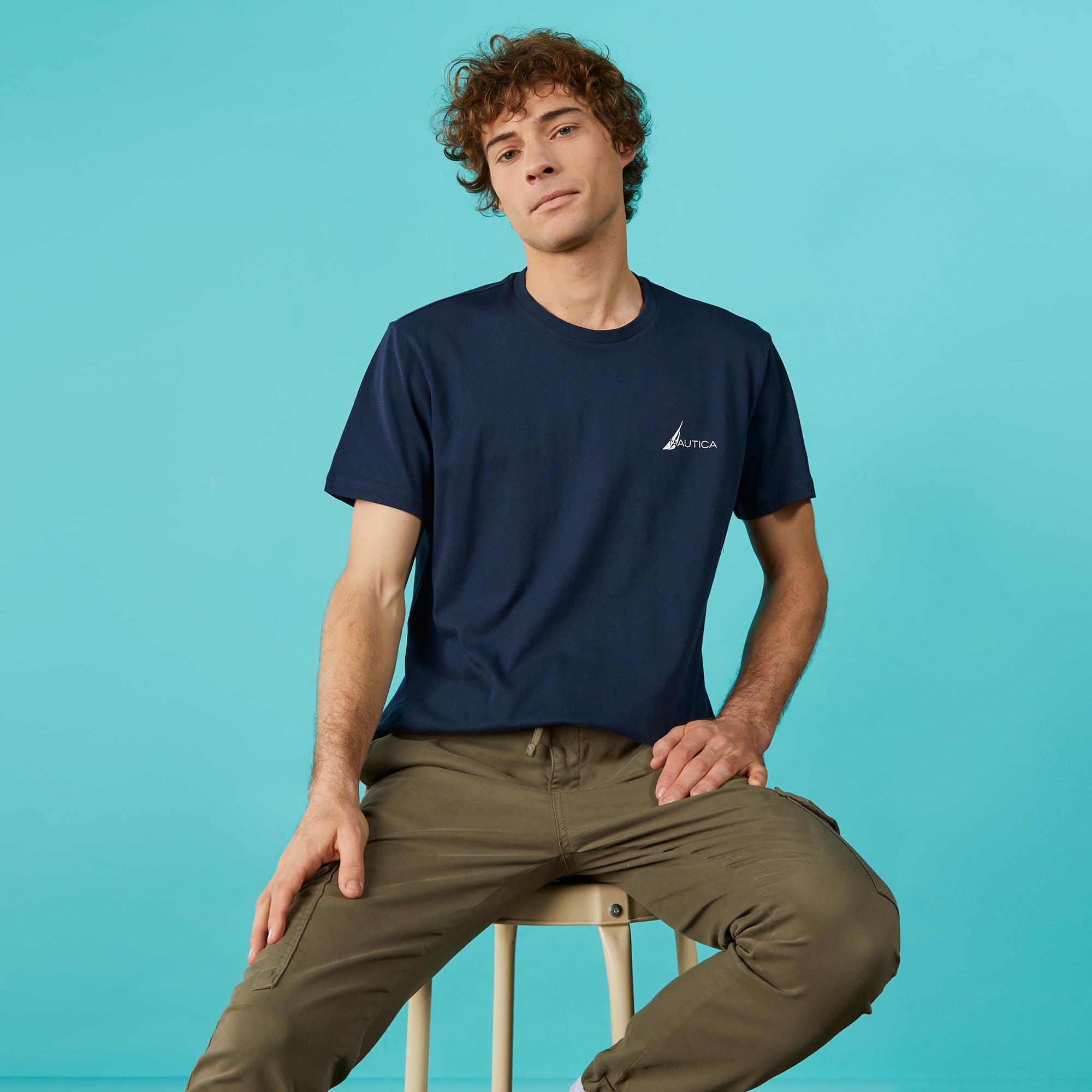 Nautica Erkek Lacivert Standart Fit T-Shirt