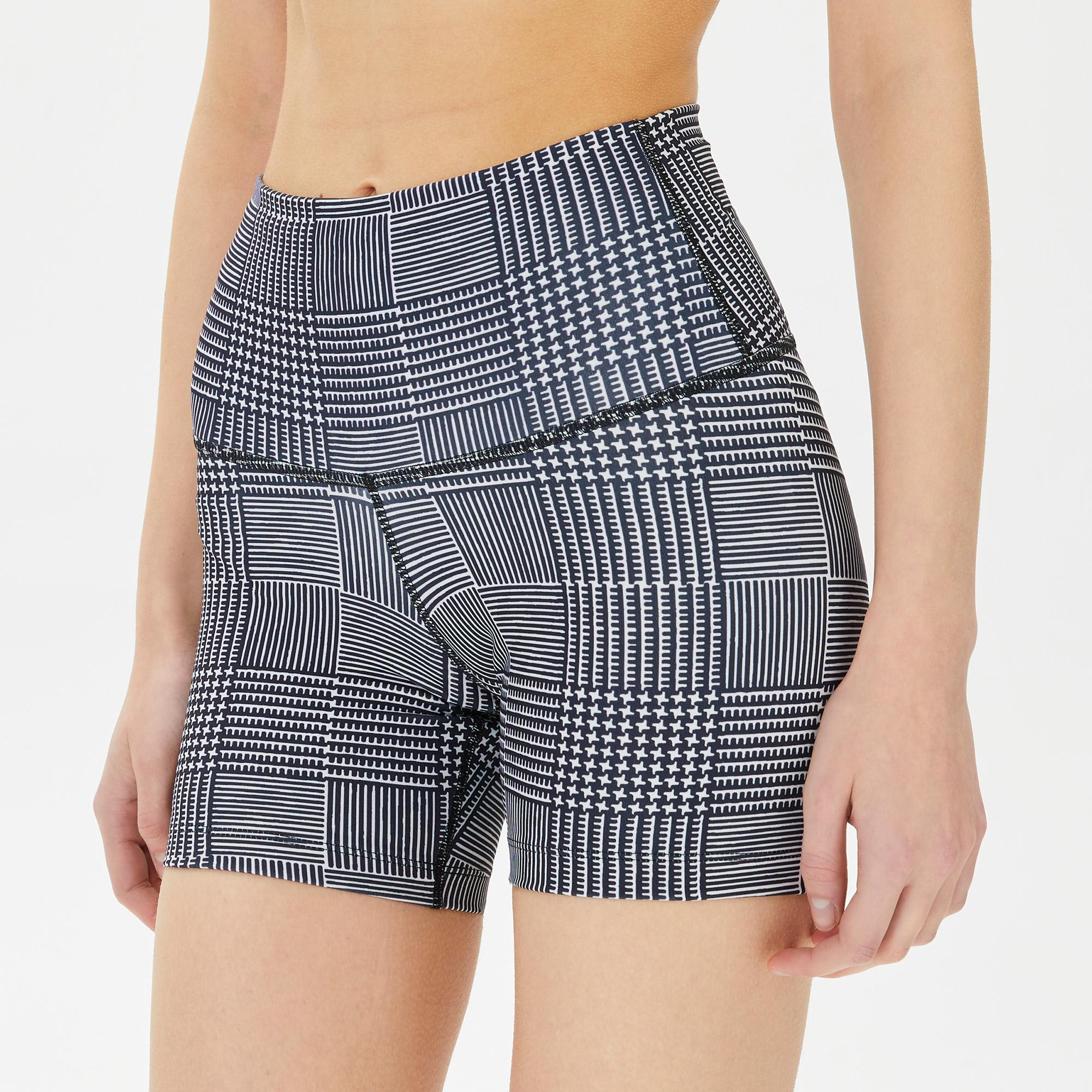 Nike Yoga Dri-FIT High Rise 13 cm Kadın Gri Tayt