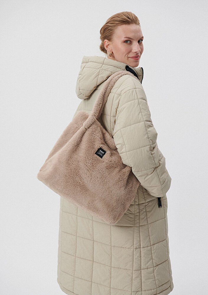  Mavi Bej Peluş Omuz Çantası 197617-34523