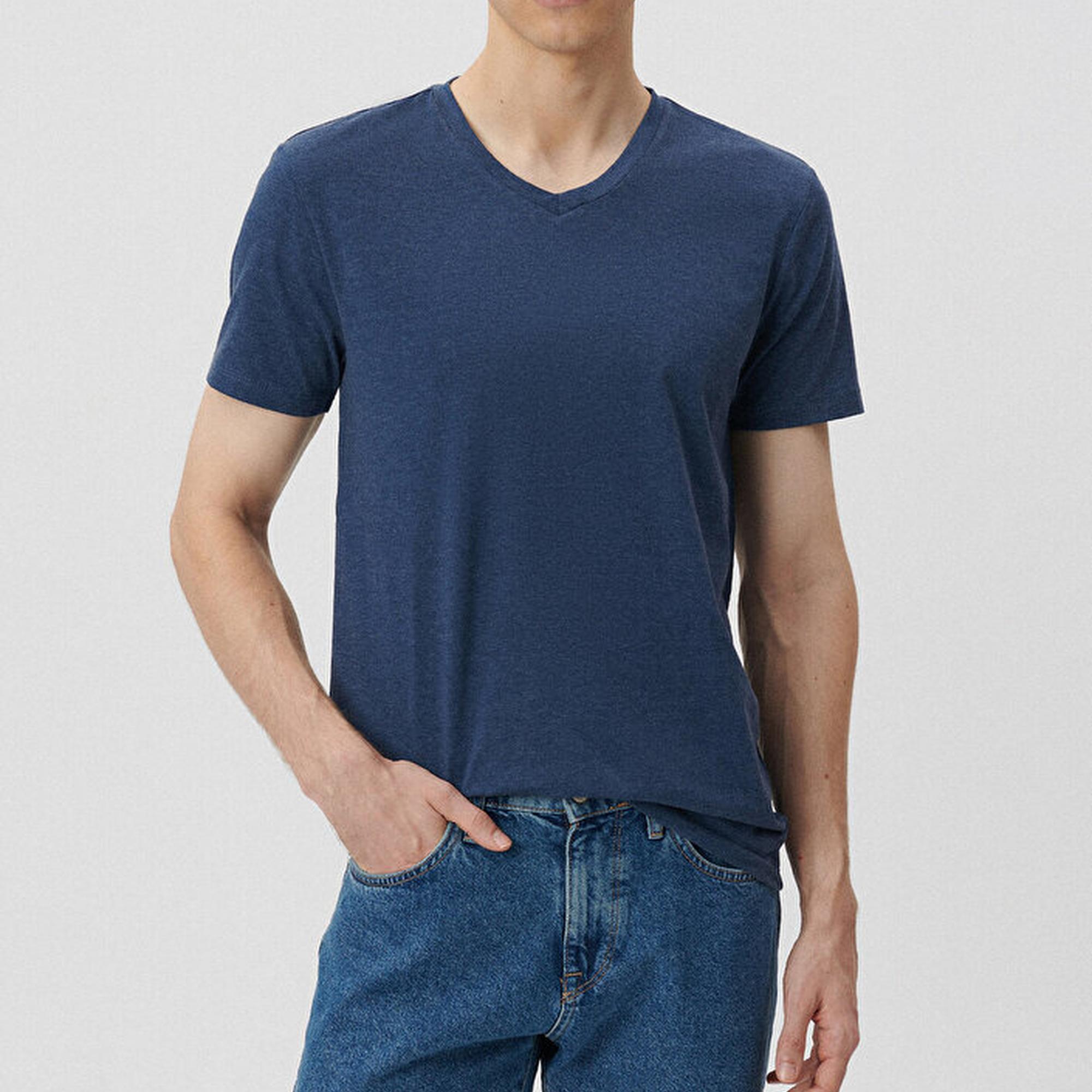 Mavi V Yaka Streç Mavi Basic Tişört Fitted / Vücuda Oturan Kesim 061748-18790